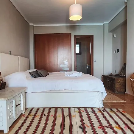 Bella_alessia, Luxury Pool Villa,